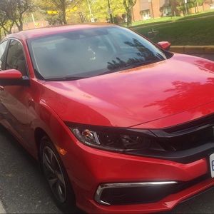 Meet your Posher, Fe carolyn